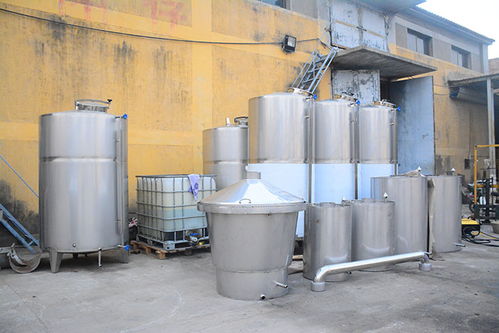 現(xiàn)代釀酒技術(shù)的革新 久鼎大型電加熱釀酒設(shè)備解析